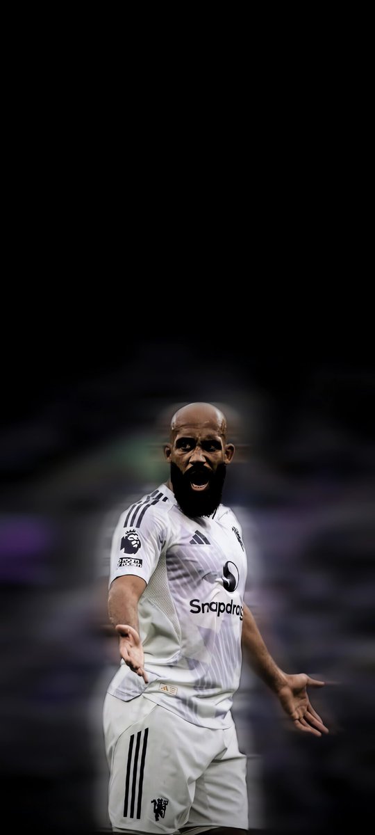 MADIRA777777's tweet image. ⁴K   MBEUMO 🤍✨📸                                                                         #Wallpapers                                                            #LIVMUN                                                                   #FC26