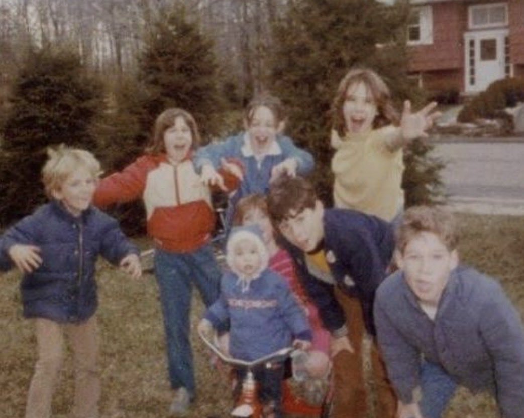 njoyzgrl81's tweet image. If you could buy your childhood home, would you move back in?
