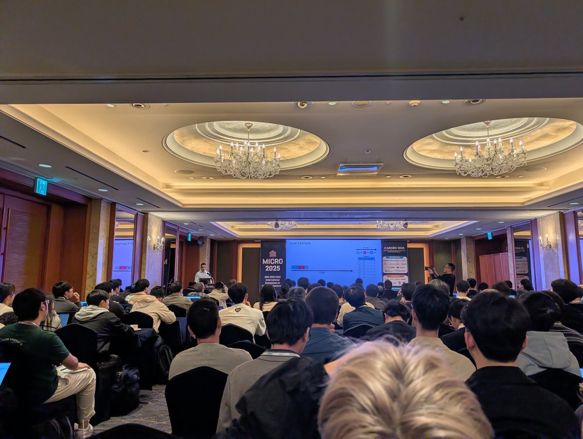 Huge attendance for the lead talk in Session 2D about the details of modern GPUs. The people yearn for implementation details #MICRO58 #MICRO