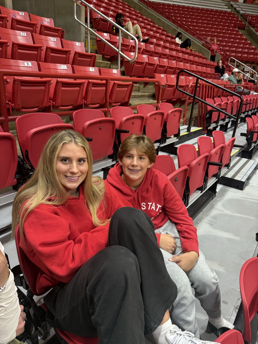 Thank you <a href="/BallStateWBB/">Ball State Women's Basketball</a> for the official visit! Such a great time-so excited for next year! ❤️ and thankful for the coaching staff! <a href="/aemcdonald33/">Audrey Spencer</a> <a href="/BSUCoachBrady/">Brady Sallee</a>  Have a great season-looking forward to watching! #committed #chirpchirp