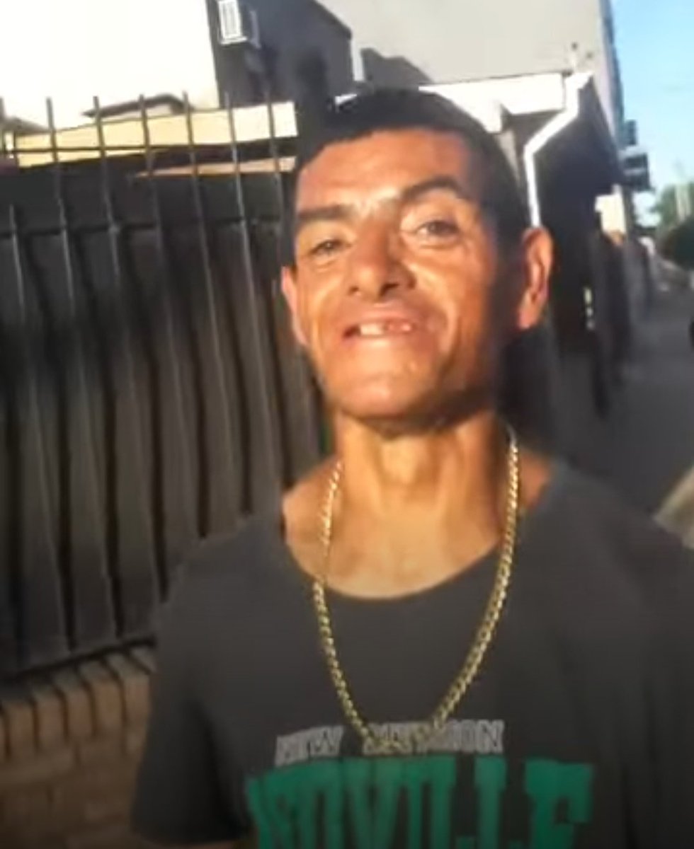 NO AMIGO DEJATE DE JODER COMO NOS ROBAN LAS MINAS LOS DE PLATENSE QUE PAPELON

El más fachero de Tigre..