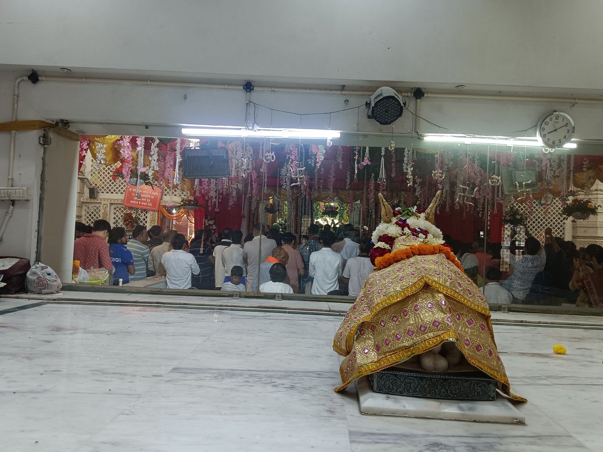 श्री गौरी शंकर मंदिर 
भक्तों की अपार भीड़ 
हर हर महादेव 
20/10/25
<a href="/Dipti_2205/">DIPTI 💫</a> <a href="/GSVKapoor/">GSK</a> <a href="/sanjaykapoor66/">Sanjay Kapoor</a> <a href="/DecleoX/">Sup❤️</a> <a href="/chitta2021/">Chitta2021</a> <a href="/sangeeta_tani/">sangeeta</a> <a href="/yagnaja/">Yagnaja Bhatt </a>