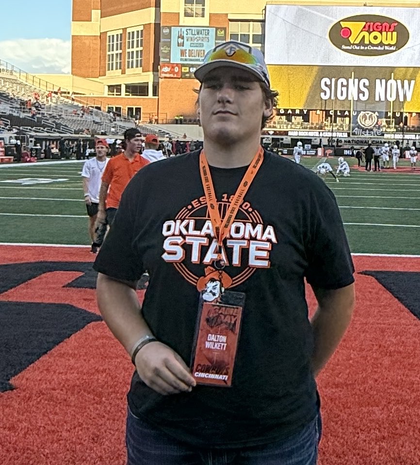 DWilk74_'s tweet photo. These are some more pictures from my official visit to OSU!!! #GoPokes 
@coach95j https://t.co/Fi6rdR0vRS