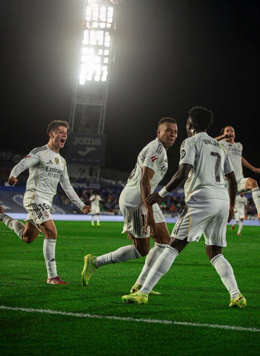 THE BOYS! 🤍🤍🤍🤍