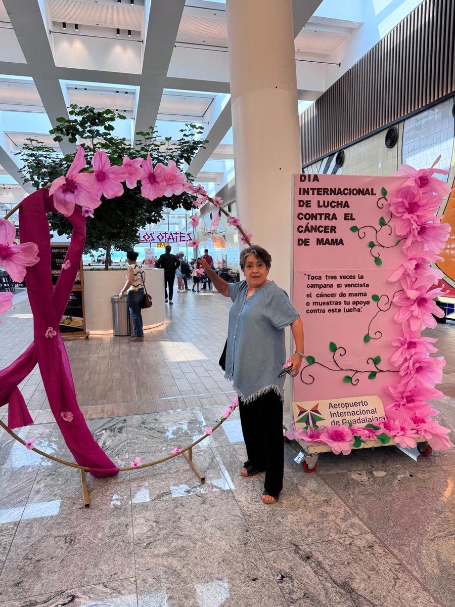 🎀 Toca tres veces la campana…
Por quien lucha, por quien venció y por quien recordamos. 💗

Así vivimos el #DíaMundialContraelCáncerdeMama en el #AeropuertoDeGuadalajara, junto a nuestros pasajeros y aliados como #DAMOR.

Cada sonido fue un símbolo de esperanza. 🔔✨