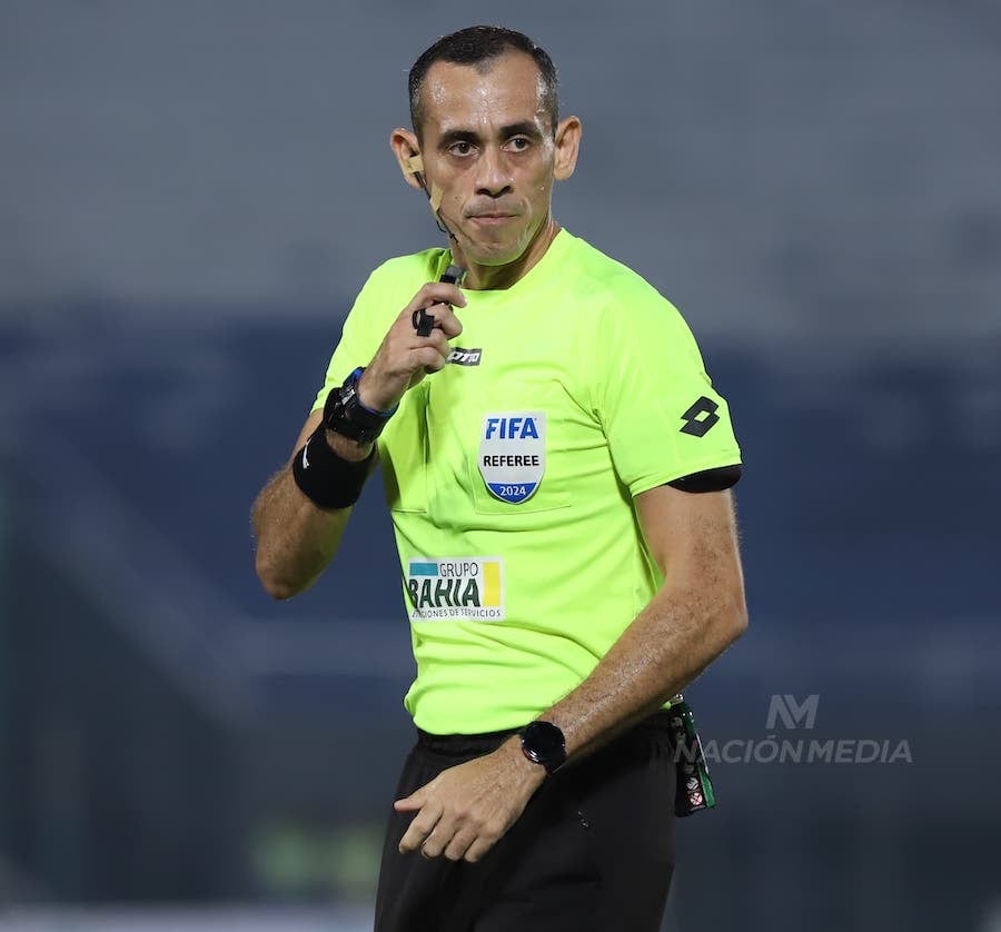 JavierSanchezPy's tweet image. Nuestro árbitro mundialista