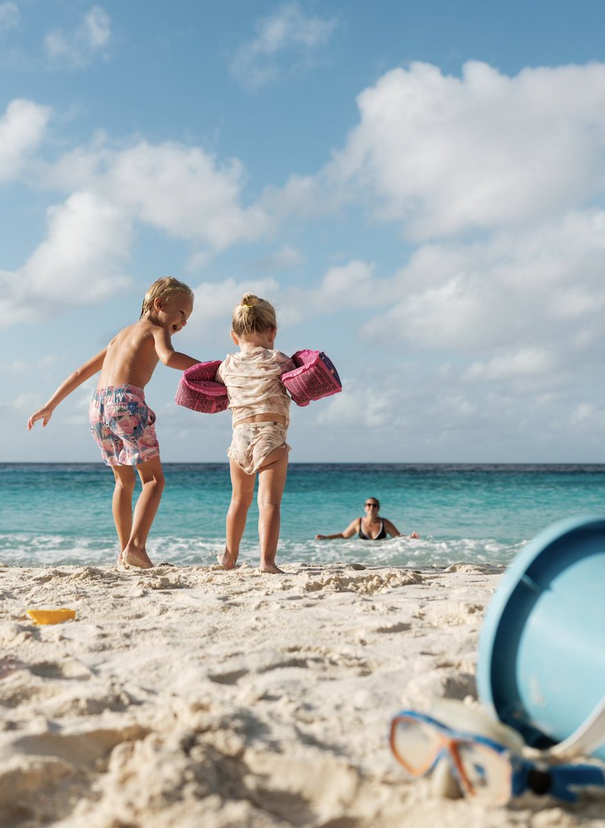 Create core memories that will stick with them forever🏖️ #Curacao #FeelItForYourself