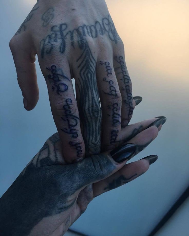 𝓑𝓮𝓪𝓾𝓽𝓲𝓯𝓾𝓵  🖤