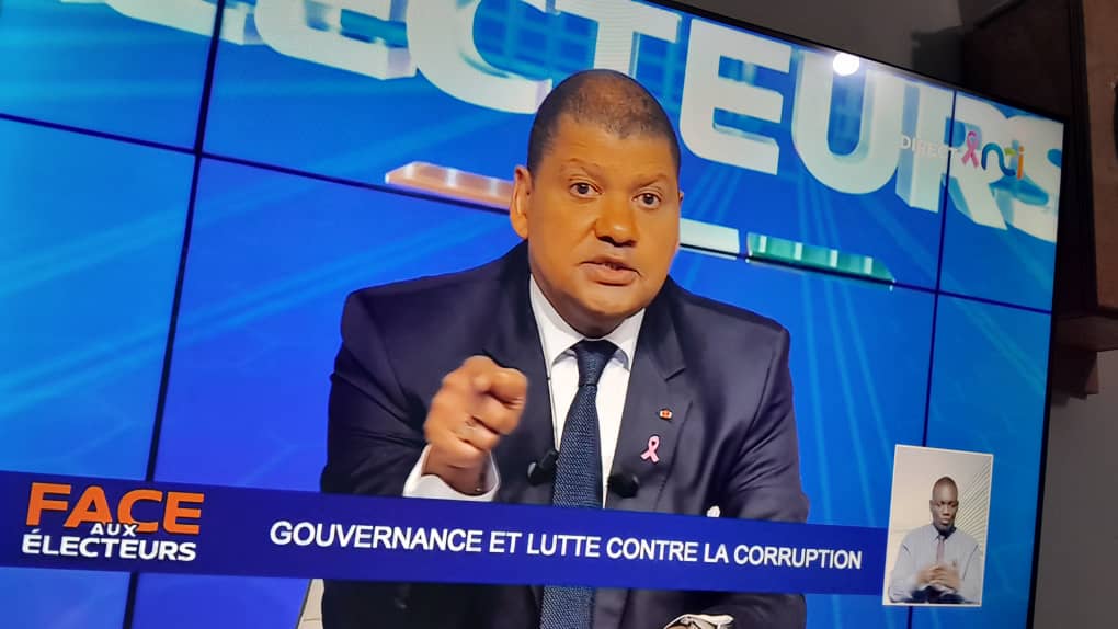 ArthurBanga's tweet image. Accordé... bravo Billon. Tu as assuré