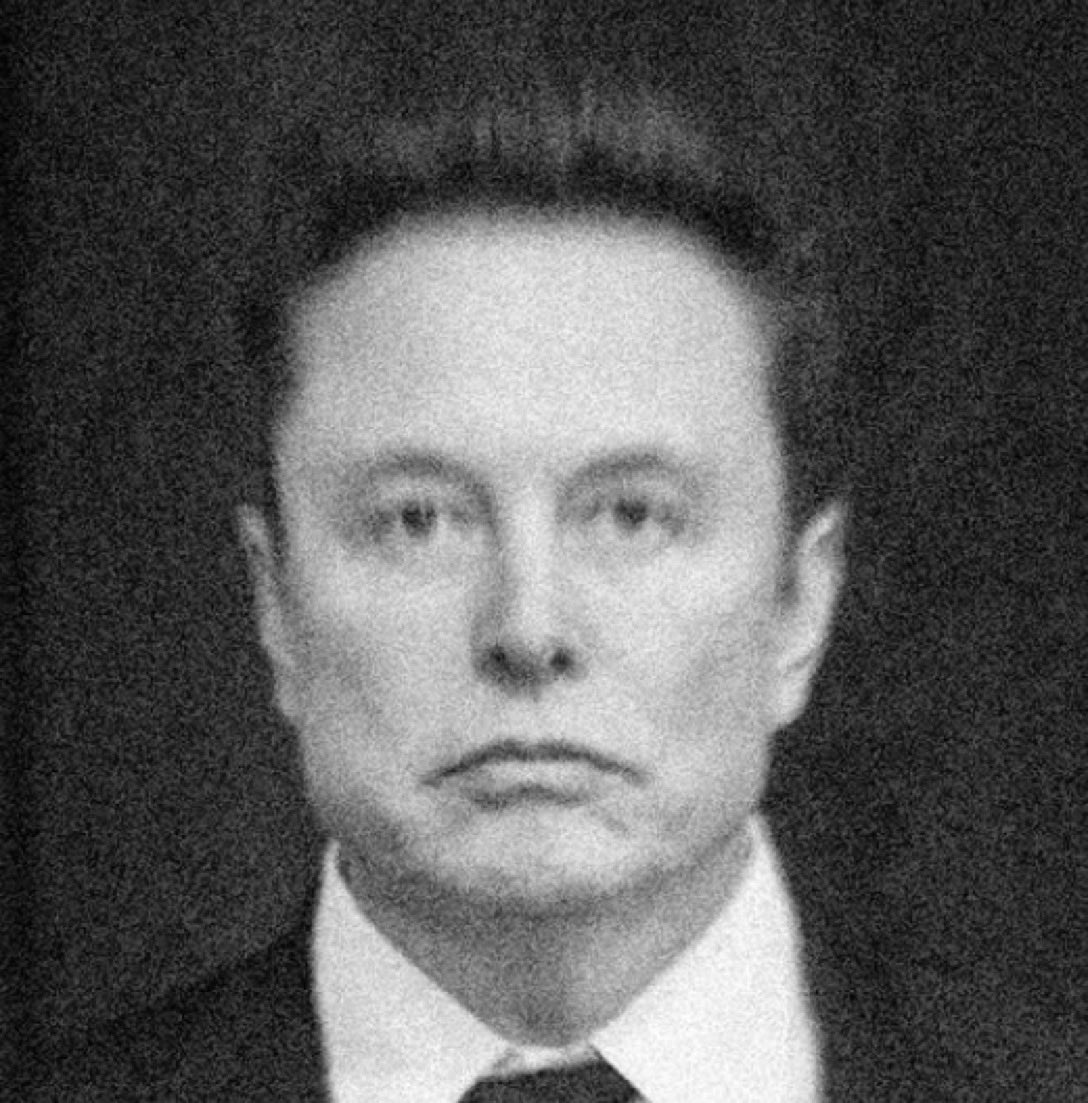 🚨NEWS: Elon Musk shares new advice on how to get the most reach on X with Grok — “write like you’re texting a smart human you’ve never met.”

He says posts with plain links and no context flop because the algorithm has nothing to work with.

Follow 👉 <a href="/TrumpBarron_Q/">BARRON TRUMP</a>