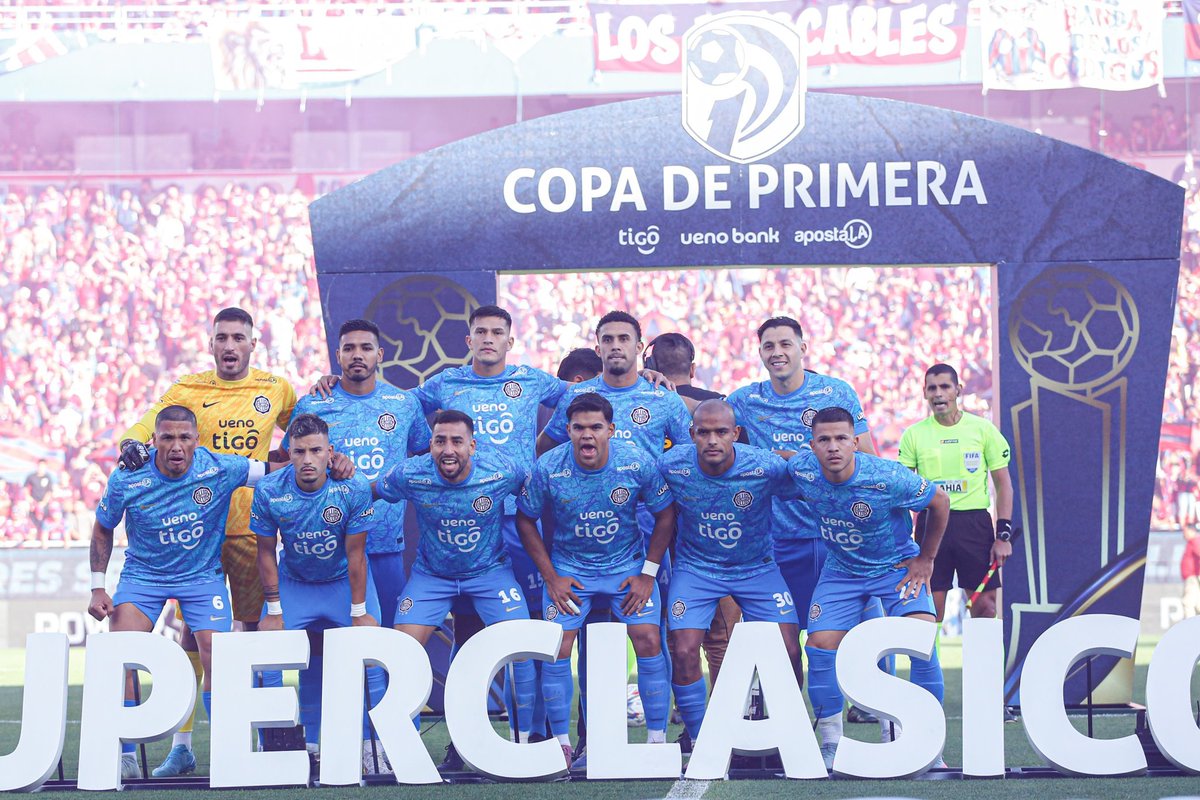 franjeado's tweet image. Con la Franjeada.
La Gloriosa Blanca y Franja Negra.
Con la Negra y Franja Blanca.
Con short negro y casaca Franjeada.

Con la Celeste.

No importa.

OLIMPIA es tu Papá y NUNCA nos van a alcanzar. 

Ni siquiera son dignos de compararse con OLIMPIA.

Nacieron hijos nuestros.