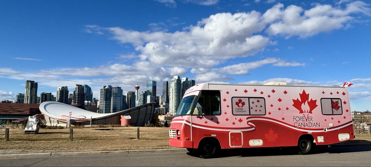 .<a href="/JyotiGondek/">Jyoti Gondek</a> Mayor, thank you for joining us at the Calgary #ForeverCanadian Unity Bus stop. Also, thank you for your wise comments about building Canada on unity, not on partisanship. We desperately need leaders who unite, not divide.

Good luck on Election Day!

#Yyc #ableg
