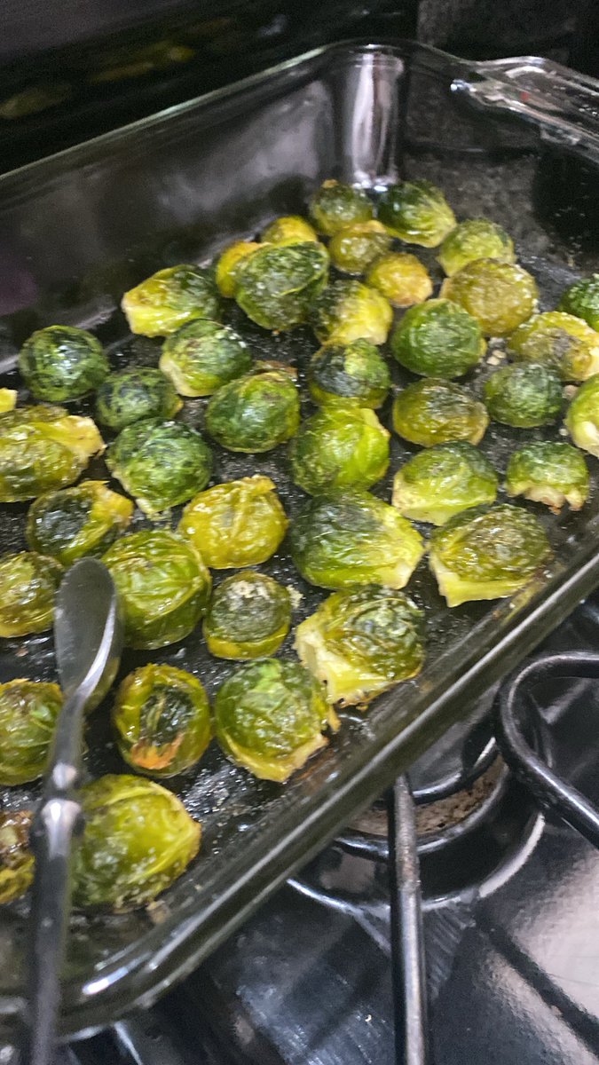 monkeyg50's tweet image. Shrimp and scallops in spicy sauce