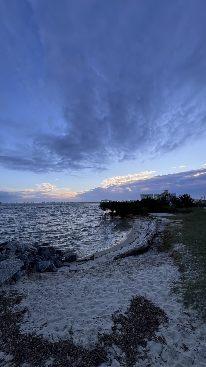 Evening back in Southport. 

Central NC will always be home, but this area holds a special place in our hearts.