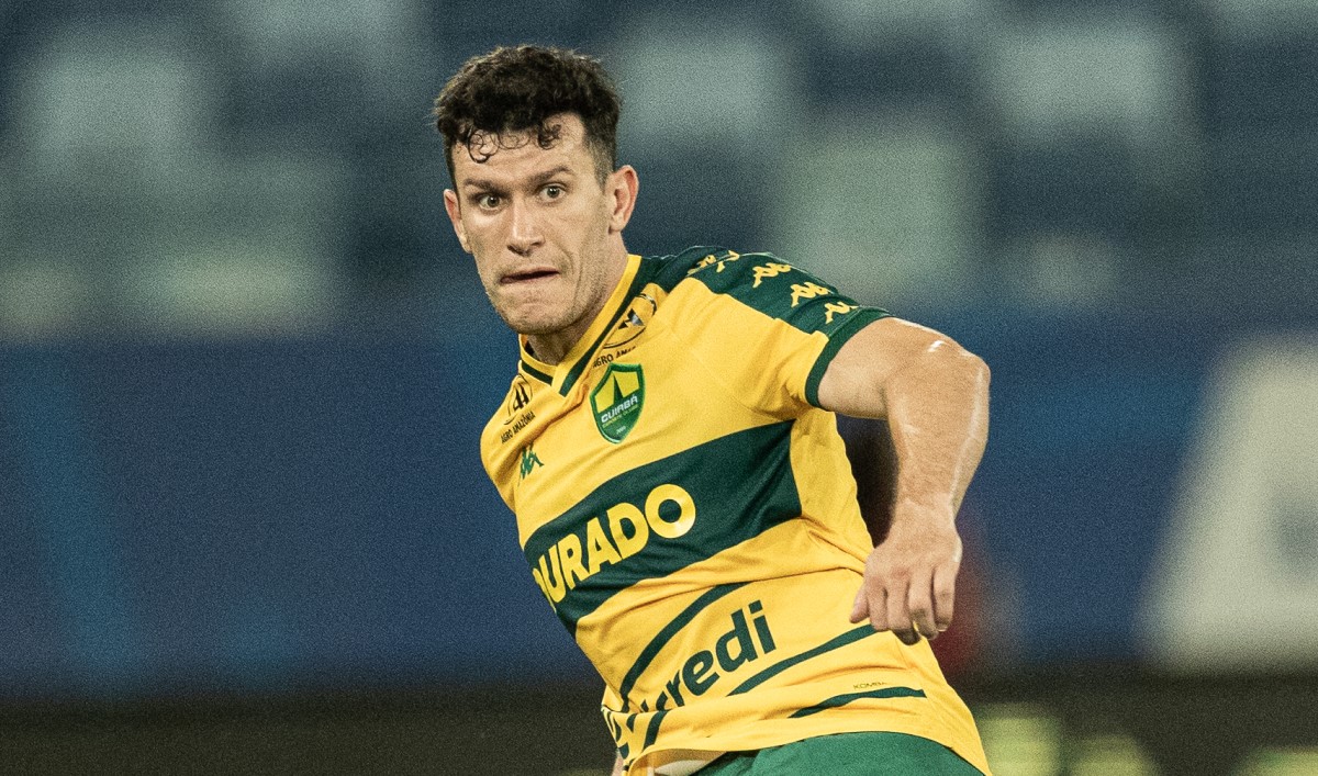 Goleiro Luan Polli e zagueiro Nathan receberam o 3º cartão amarelo e cumprem suspensão no jogo contra o Remo, na próxima sexta (24), na Arena Pantanal. Luan disputa agora seu 10º jogo pelo Cuiabá na #SérieB #Cuiabá <a href="/geglobo/">ge</a> 

Fotos: AssCom Dourado