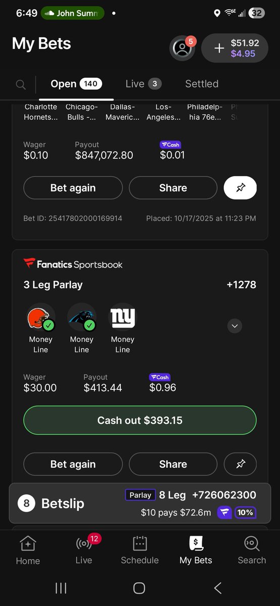 thirdlegkev's tweet image. Still hoping the Giants win for my longshot $10 parlay, but it&apos;s looking like taking $20 less on a cashout is working out really well for me rn...