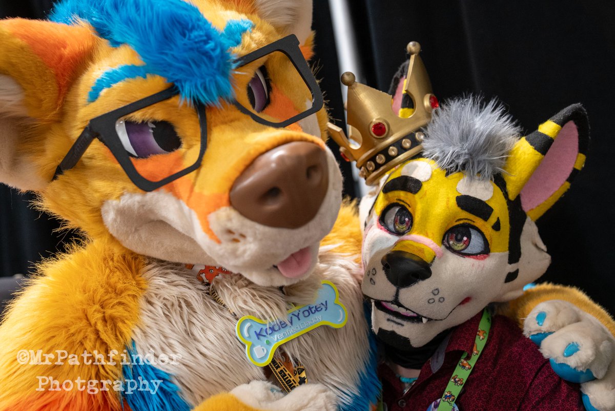 MrPathfinder (@realmrpath) on Twitter photo Finally getting to all my AFC pics!
Here's one of them!
<a href="/KippKingdom/">Kipp Kingdom</a> <a href="/Kodey_Yotey/">Kodey Yotey π TwitchCon</a> Finally getting to all my AFC pics!
Here's one of them!
<a href="/KippKingdom/">Kipp Kingdom</a> <a href="/Kodey_Yotey/">Kodey Yotey π TwitchCon</a>