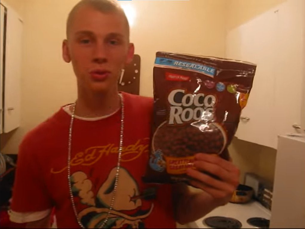 XXhoteldiabloXX's tweet image. the glow up goes hard 🔥