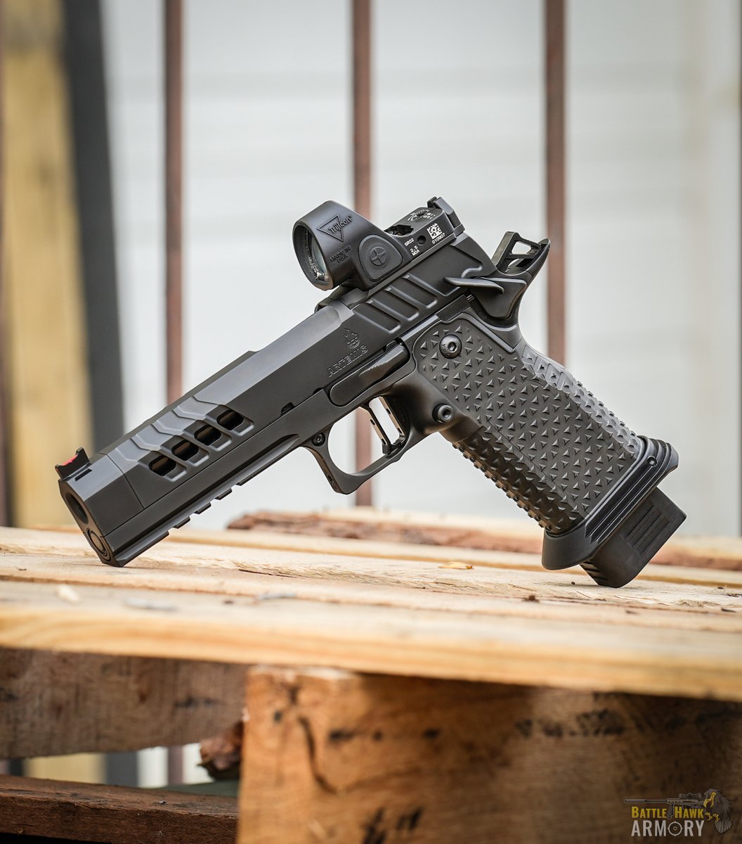 An absolute speed demon - <a href="/AtlasGunworks/">Atlas Gunworks</a> Artemis topped with the <a href="/Trijicon/">Trijicon, Inc.</a> SRO

battlehawkarmory.com/product/atlas-…