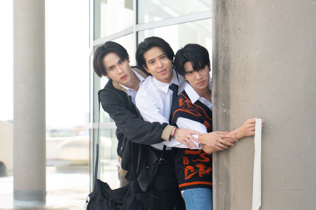 astonorthiveva's tweet image. yapper gang😭
HEAD 2 HEAD SPECIAL STORY 
#H2HseriesSpecial 
#javabh #jj_chayakorn #keenkeno