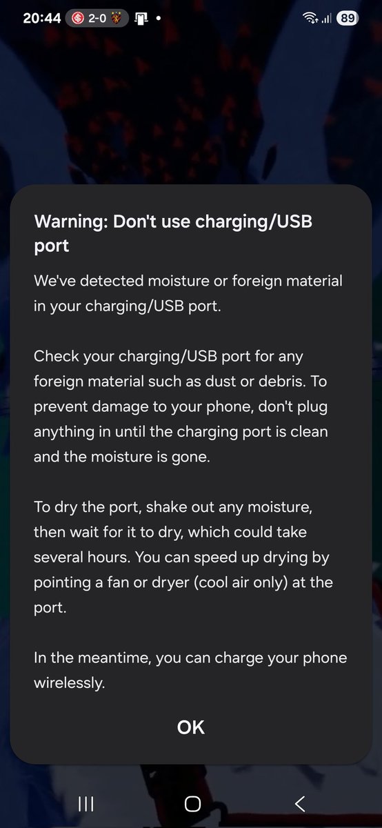 joaoadao09's tweet image. come on @samsung this system is ridiculous... first phone ever i have with that dumb system that triggers even with the port dry also it says to me i can charge wirelessly... but how on a incompatible phone?
is there any way to disable that dumb security thing?