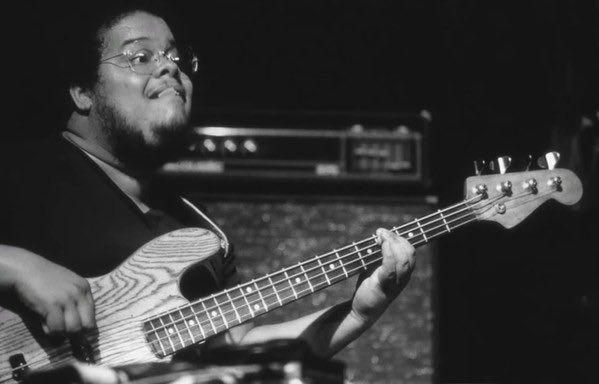 The man behind some of the most iconic bass lines in music history.

The intro to The O’Jays’ For The Love Of Money? That’s all him.

Rest in peace to the great Anthony Jackson.