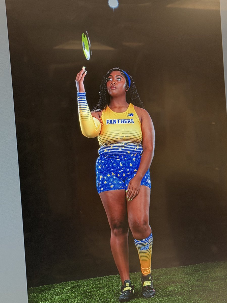 Coach TJ tweet media