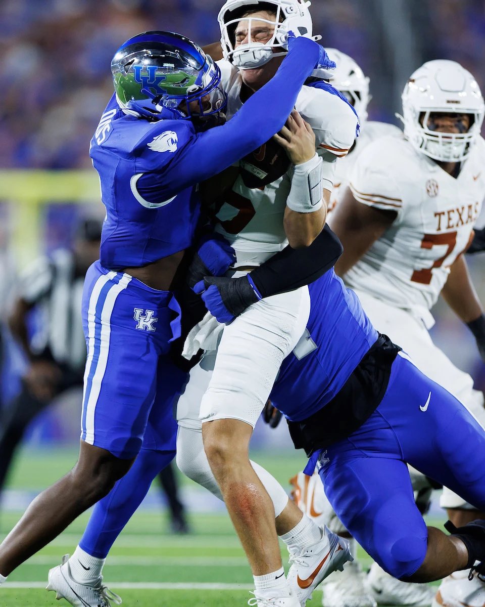 Big bro.. had a great game last night. Sack on Arch Manning!