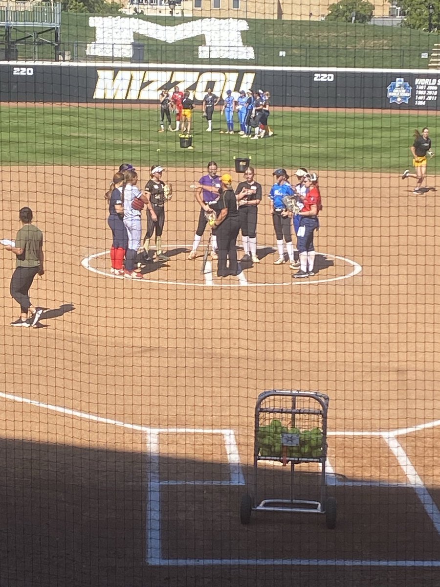 Last week I had the chance to participate in <a href="/MizzouSoftball/">Mizzou Softball</a> ID Camp for 2029s and 2028s. <a href="/CoachLarissaA/">Larissa Anderson</a> took time to answer a ton of questions and told us what it takes to compete in the SEC. I have some work to do, but ready to get after it! 
<a href="/CoastRecruitsSB/">Coast Recruits 🥎</a> #softballrecruit
