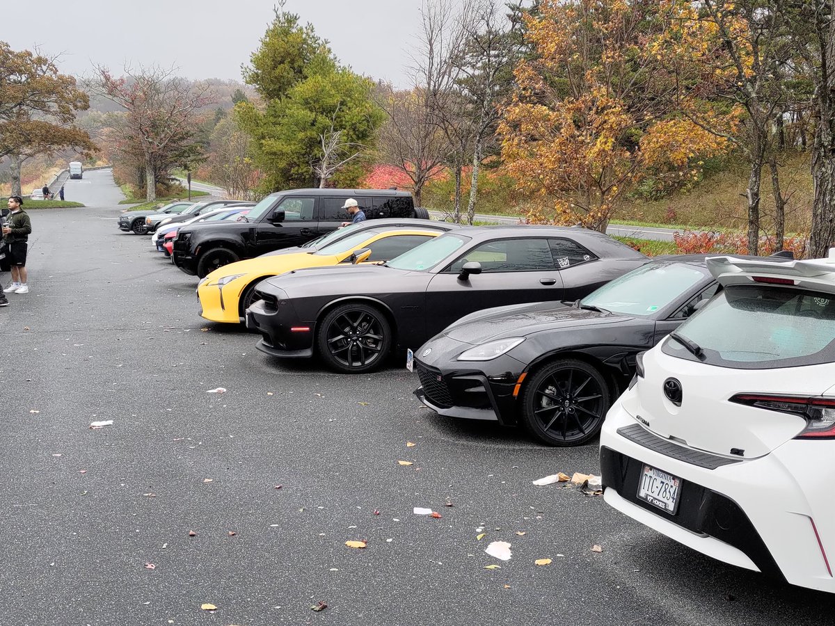 We rolled deep this time at <a href="/IronYote/">Iron🔜 AC</a> 's monthly car cruise today. We sadly did get rained out at the end but it was super fun!