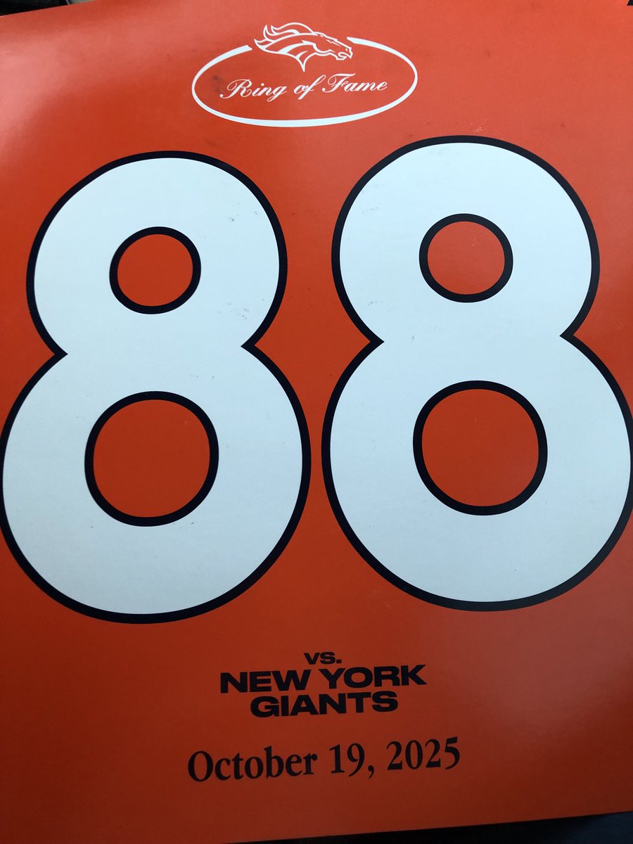 I don't think I was breathing for a while in that 4th quarter. Just WOW. The South Stands were insane.