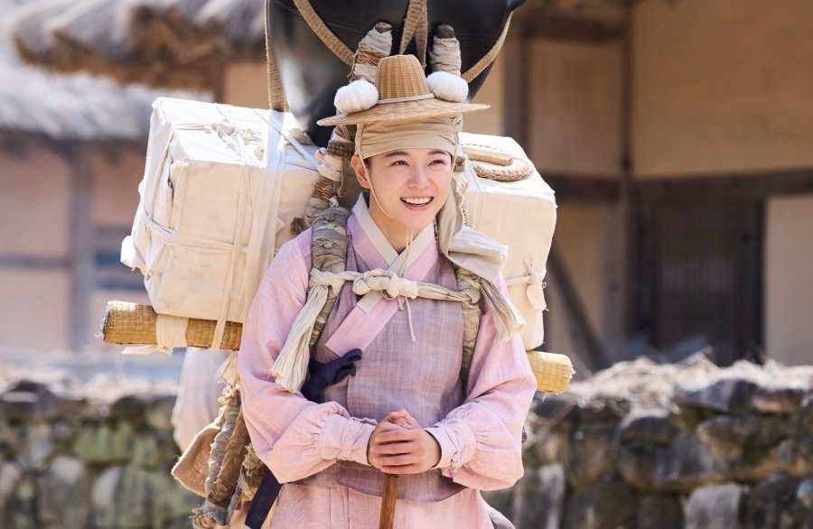 Stills of #KimSejeong from #MoonRiver, releasing on October 31.