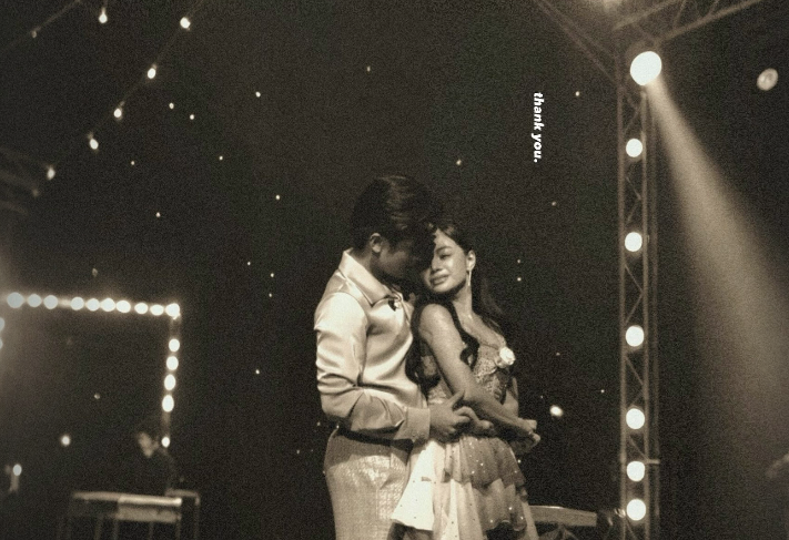 psngayondigital's tweet image. OUR WILLCA 🥹❤️

Former Pinoy Big Brother (PBB) housemate na si Bianca de Vera, nag-upload sa Instagram story ng photo matapos niyang mag-guest sa solo concert ni Will Ashley de Leon na ginanap sa New Frontier Theater noong Sabado, October 18.