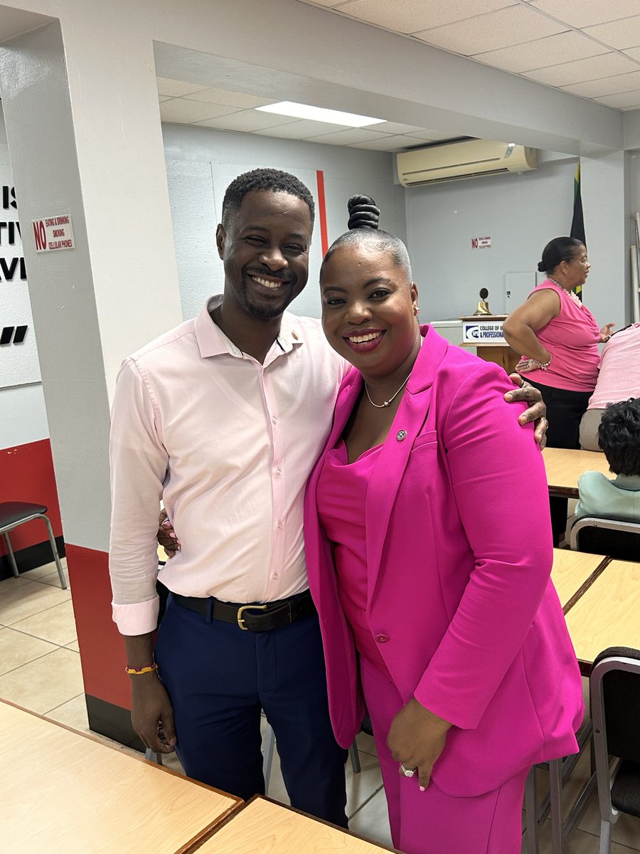 🌸 Meaningful Conversations &amp; Moments that Matter 🌸

On Wed, Oct 15, I had the privilege of moderating a panel at my own club, the Kiwanis Club of Young Professionals, Kingston, themed “Beyond the Diagnosis: Perspectives of the Survivor and the Caregiver.” 💗