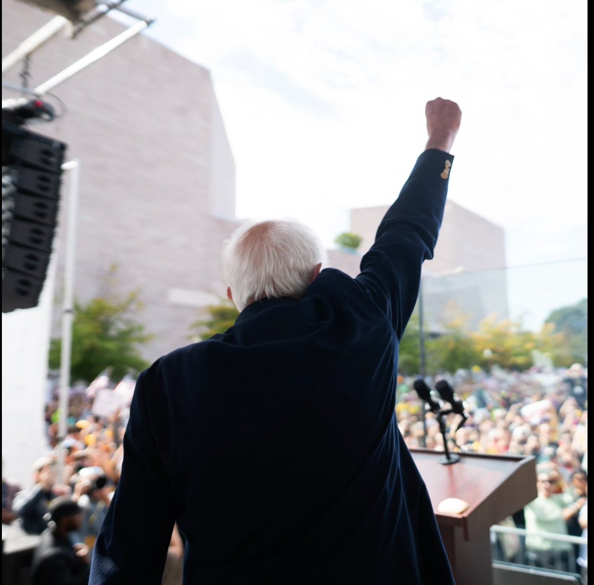 .so @potus is a Nazi.,hmm..This is <a href="/BernieSanders/">Bernie Sanders</a>  Sure looks like a Nazi salute to me.
