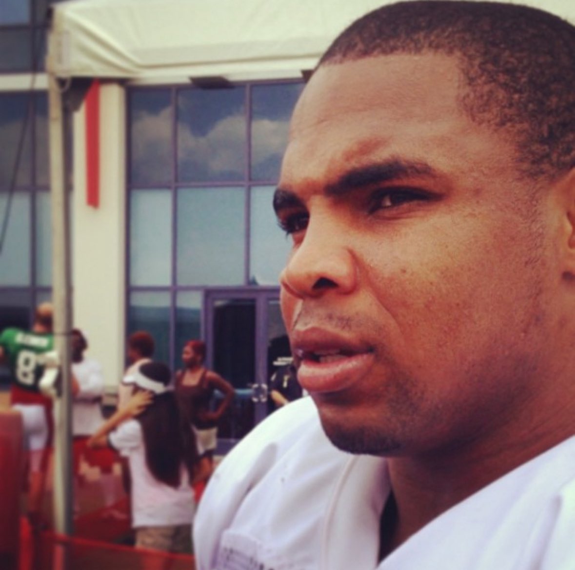 JennaLaineESPN's tweet image. This first pic I snapped of Doug Martin is how I will always remember him. He had a playful spirit. Gerald McCoy had a tradition of treating teammates to a visit from the ice cream truck on the last day of minicamp and Doug was always very happy about this. An honor to cover him.