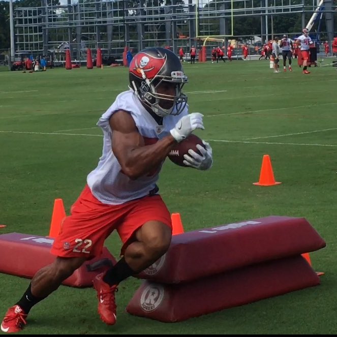 JennaLaineESPN's tweet image. This first pic I snapped of Doug Martin is how I will always remember him. He had a playful spirit. Gerald McCoy had a tradition of treating teammates to a visit from the ice cream truck on the last day of minicamp and Doug was always very happy about this. An honor to cover him.