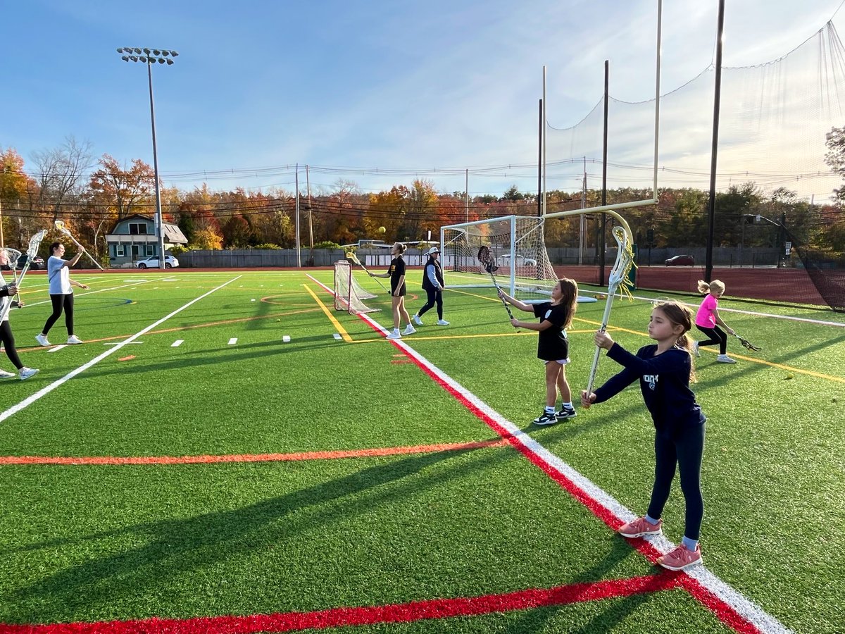 North Reading Girls Lacrosse tweet media