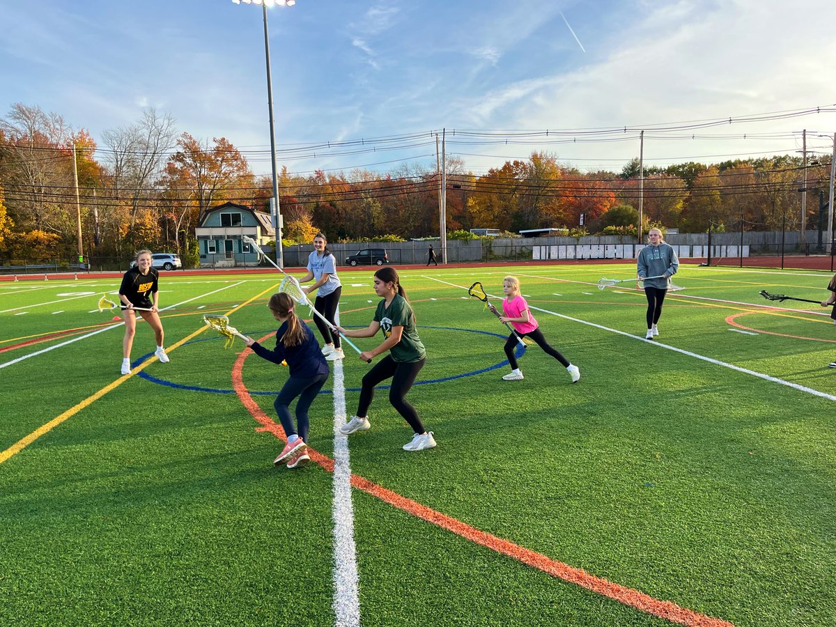 North Reading Girls Lacrosse tweet media