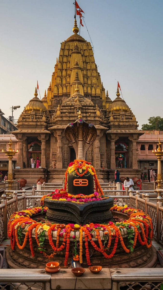 ऊं नमः पार्वती पतये हर हर महादेव🚩🔱🙏

#हर_हर_महादेव_शिव_शंभू_ॐ 
#दीपावली
#शुभ_प्रभात_वंदन