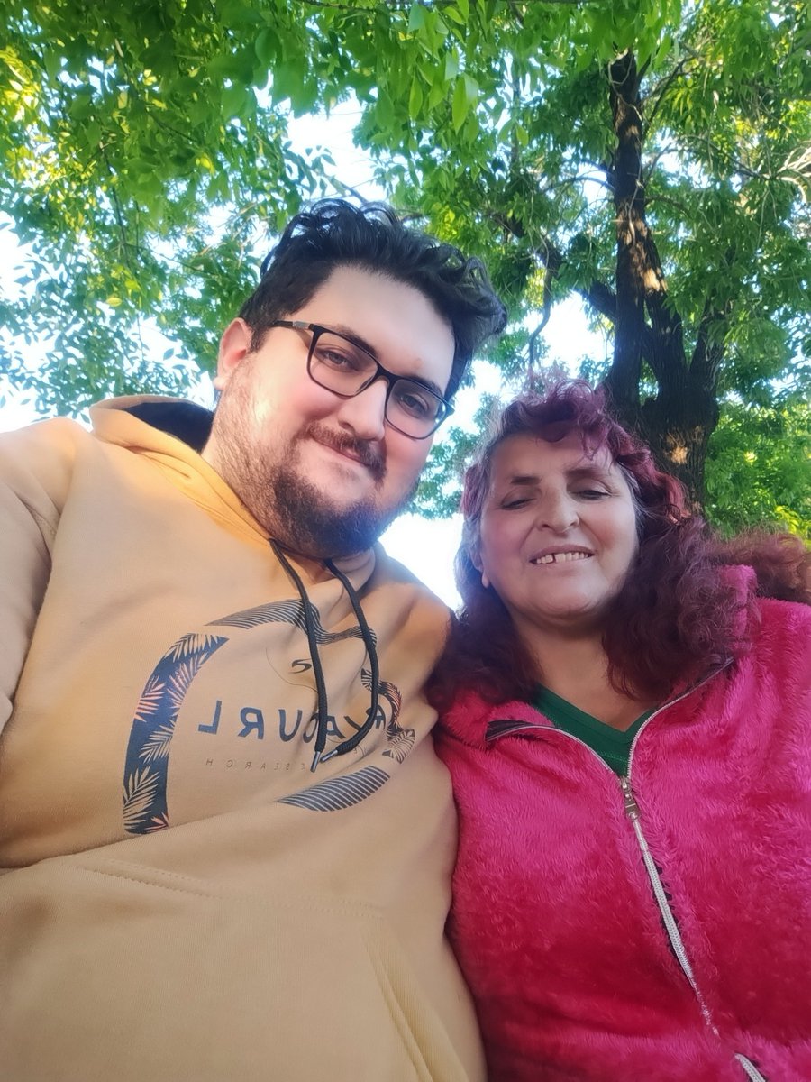 ioripes_arg's tweet photo. Feliz Día Mamá, Te Quiero Mucho 🫂🤩

#feiizdiamamá #felizdiadelamadre https://t.co/5rTliTISWg