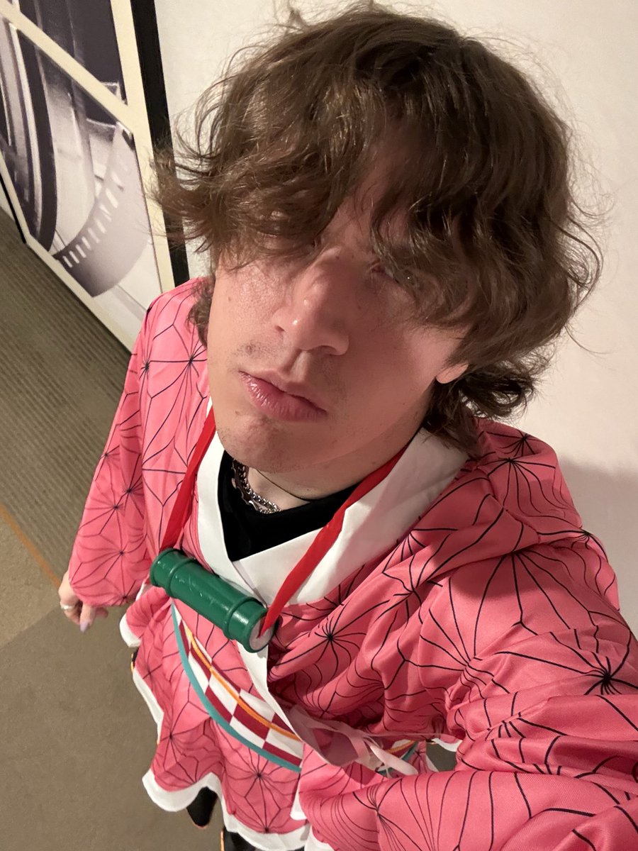 JOHN🧊 tweet media