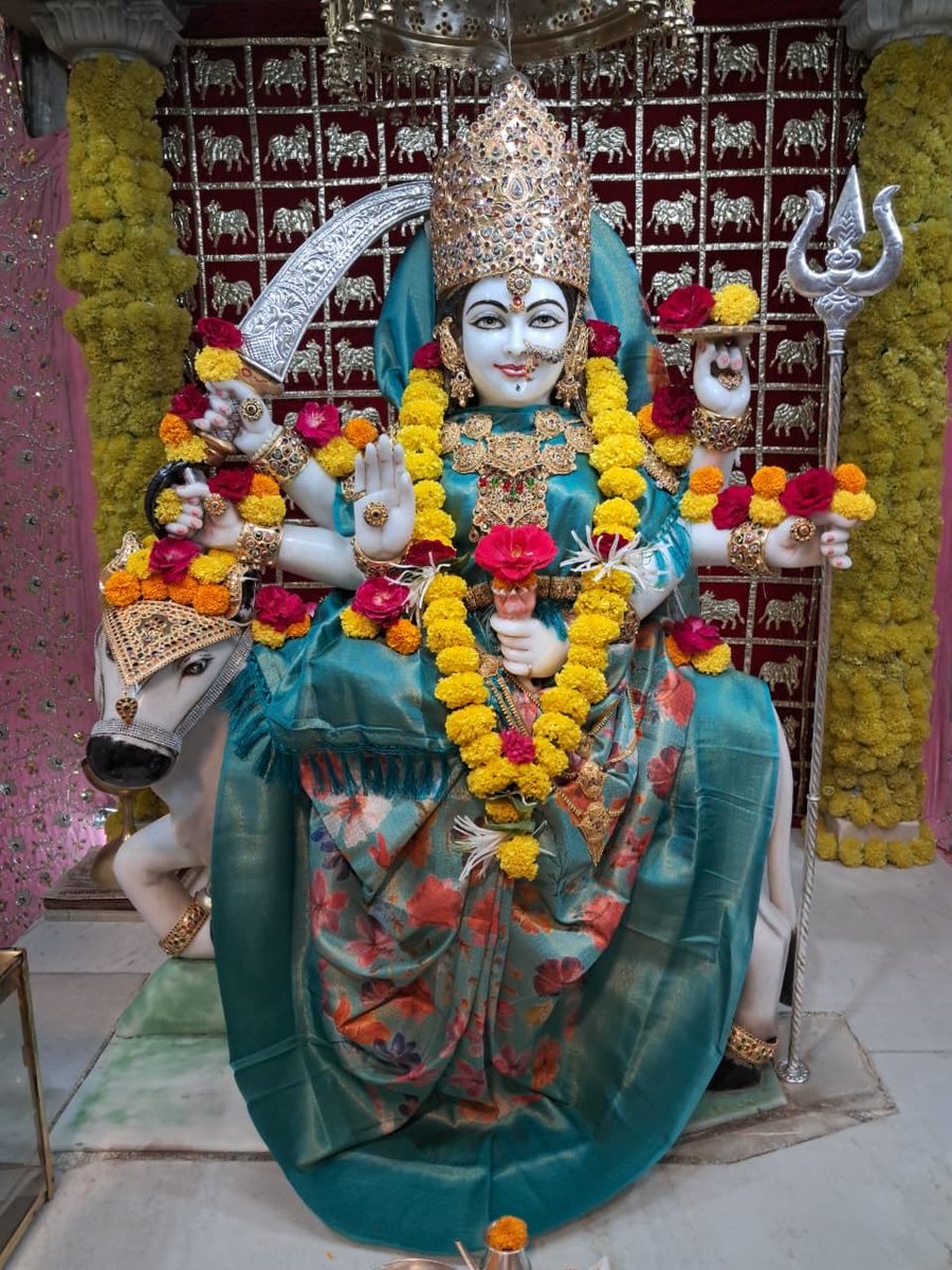 P87115398Suri's tweet image. 🙏💐सुप्रभात दोस्तो 💐🙏
🙏 💐जय उमिया मात की💐🙏
🙏💐आज के दर्शन गठिला मंदिर💐🙏
🙏💐जय महाकाल भोले नाथ की💐🙏
💐💐💐💐💐💐💐💐💐💐💐💐💐