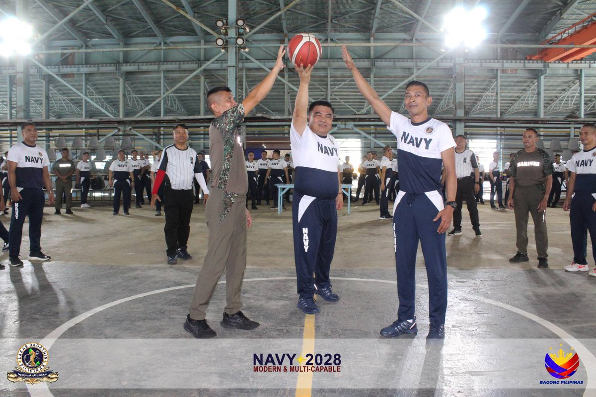PhilFleet's tweet image. Fleet Tips Off Basketball Tournament 2025
See full report here:
facebook.com/share/p/1HPtvx…
#PhilFleetVanguardofOurSeas
#ModernandMultiCapablePHNavy
#OneAFPOnePhilippines
#StrongAFPStrongPhilippines
#AFPyoucanTRUST
#SundaloSalamatSaSerbisyo