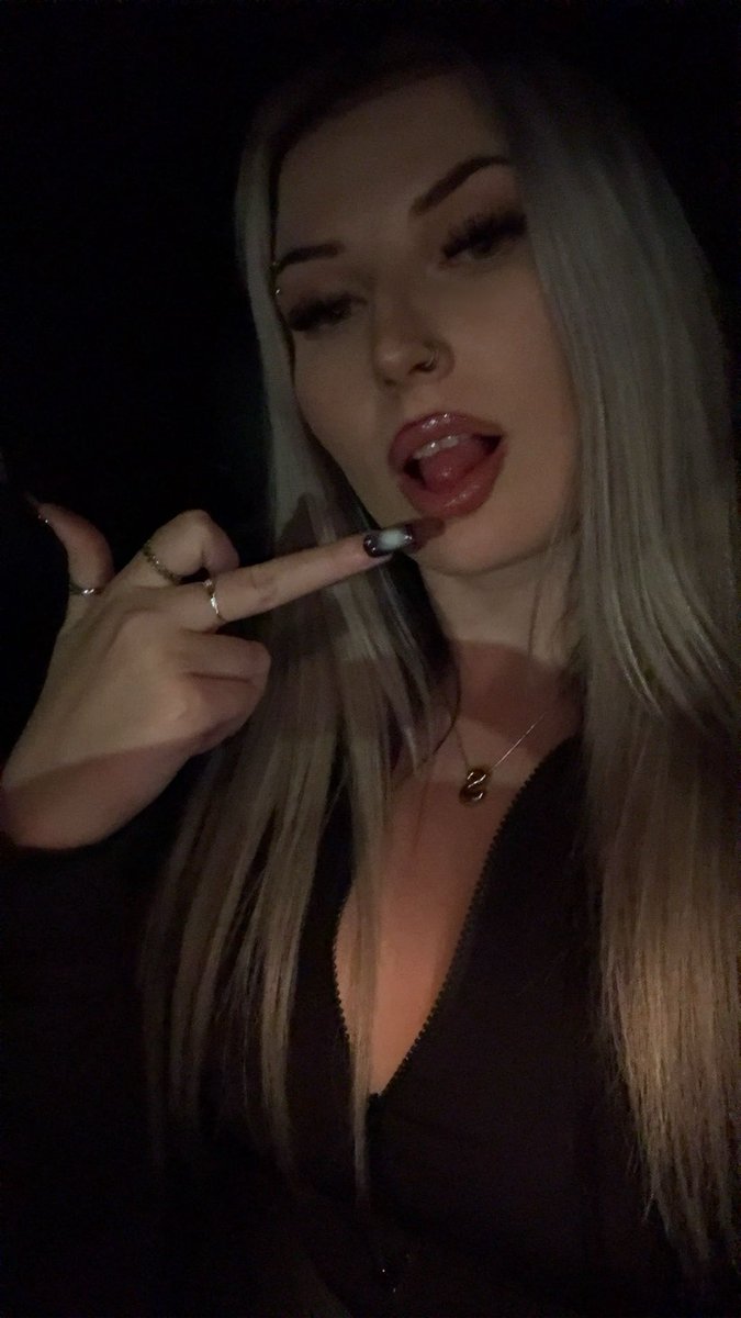 🩶 Queen Silver 🩶 tweet media