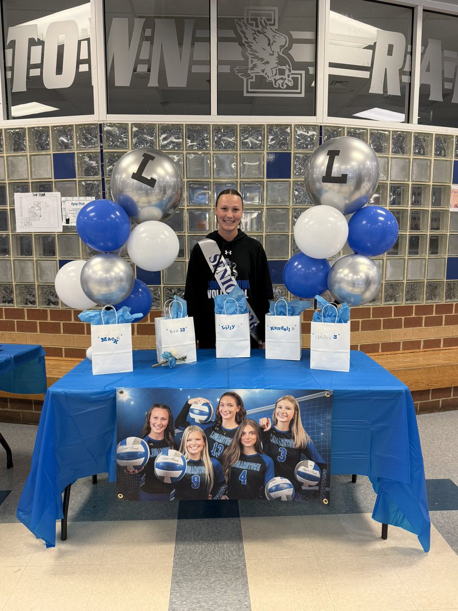 Macmoore2026's tweet photo. Senior night for the memories! Currently undefeated going into our hardest week - Huntingtown and Calvert. #senioryear #letsgoteam https://t.co/bUIRte5pye