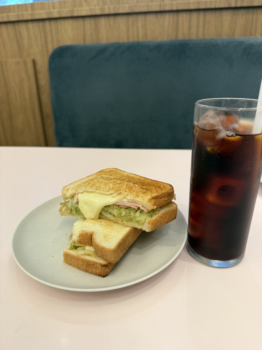 atamaitai_4989's tweet image. 定期さんをひとり失って
やってられないわ(P活)
になってます。
どハマりしちゃダメな典型例
ただいま傷心真っ最中💔
#P活名古屋
#P活金山
#P活栄