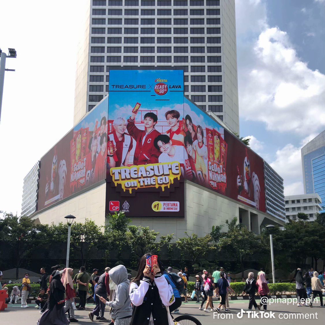 YG could never #TREASURE 

this is the biggest advertisement 👏👏👏 let's buy fiesta👊🏻

pcr. ctto