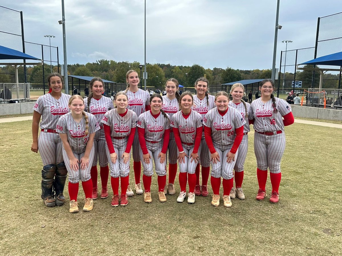 TSaylor2310's tweet photo. I had a fun time at the elite 80 camp in  Spartanburg, Sc with my Knox Bullets, we came up short in the championship game but played well as a team! https://t.co/1CtXbdN1uw