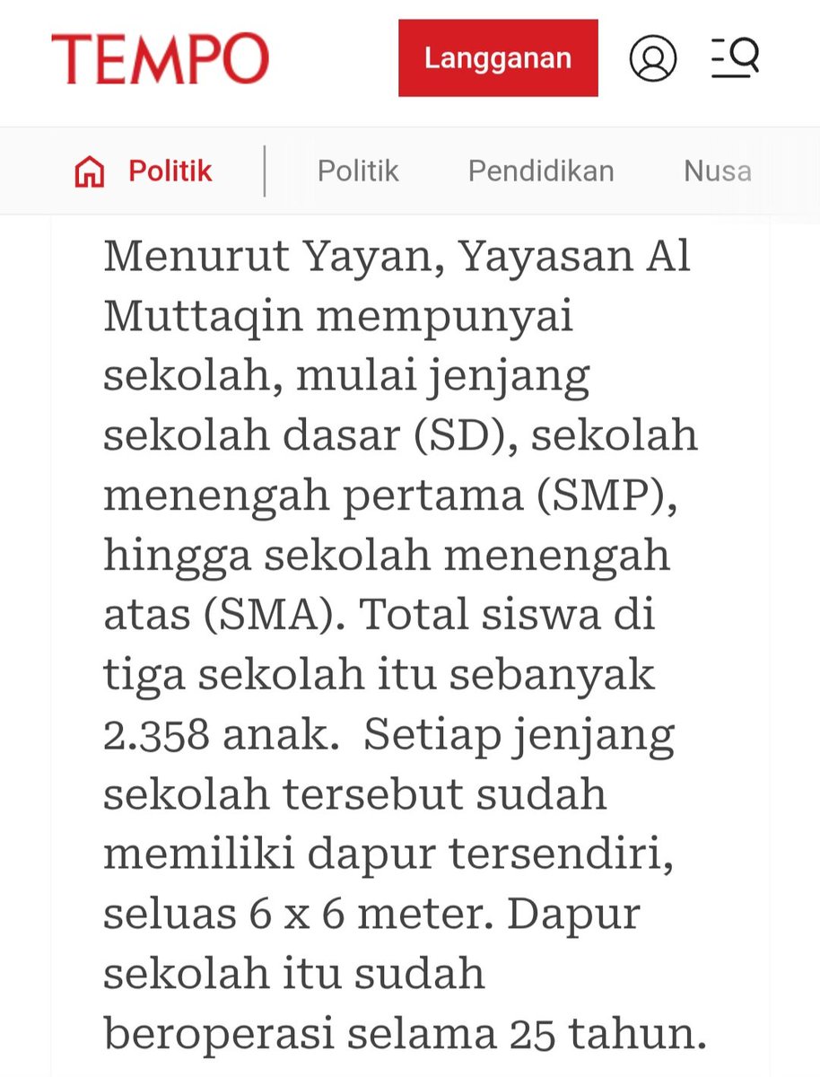 Ini ada sekelumit cerita tentang sebuah dapur sekolah di Tasikmalaya yang udah berpengalaman menyediakan makan siang kepada siswa selama 20 tahun, tapi ditolak untuk menjadi Satuan Pelayanan Pemenuhan Gizi (SPPG) atau Dapur Makan Bergizi Gratis (MBG)...

Padahal dapur sekolah